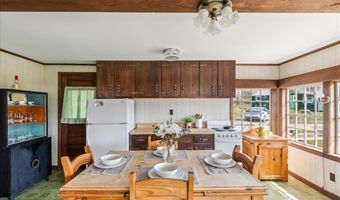 95 Bellwater Ave, Barton, VT 05822