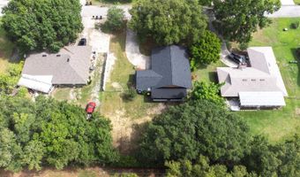 910 VAN Dr, Auburndale, FL 33823
