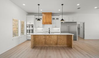 706 E F M 597, Abernathy, TX 79311