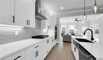 2808 SW Arlington Blvd, Bentonville, AR 72713
