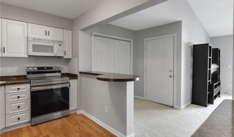 920 Hopkins Rd J, Amherst, NY 14221