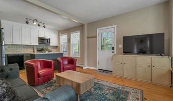 51 Grove St, Bartlett, NH 03812