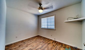 1403 A W Fox St, Carlsbad, NM 88220