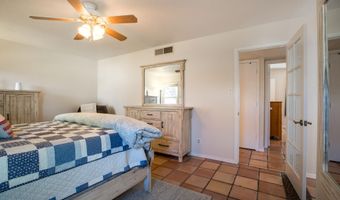 8201 Colfax Ave NE, Albuquerque, NM 87109