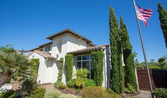 6676 Lemon Leaf Dr, Carlsbad, CA 92011