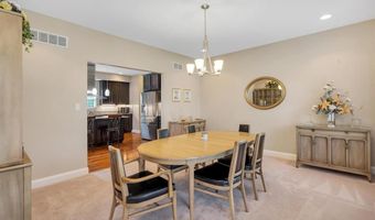306 Essen Ln, Ballwin, MO 63021