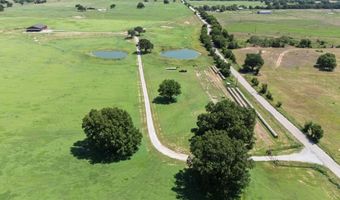 1370 Parker Dairy Rd, Alvord, TX 76225