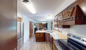 211 N 5TH Ave, Abbotsford, WI 54405