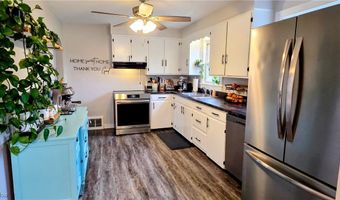 825 E College St, Alliance, OH 44601