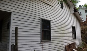 213 Railroad Ave, Appalachia, VA 24216