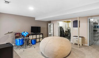 43276 JOHN DANFORTH Ct, Ashburn, VA 20147