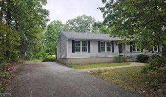 6 Allen Ter, Alloway, NJ 07462