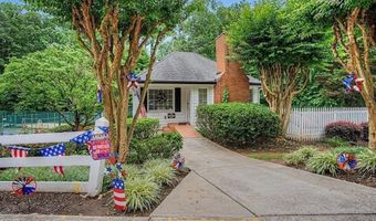 4802 Thornwood Dr, Acworth, GA 30102