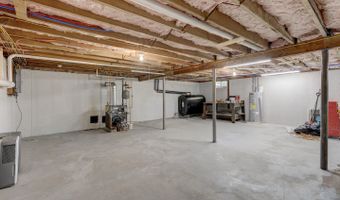 70 Doubleday Rd, Columbia, CT 06237