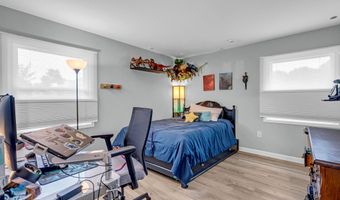 103 Idlewild Ln, Aberdeen, NJ 07747