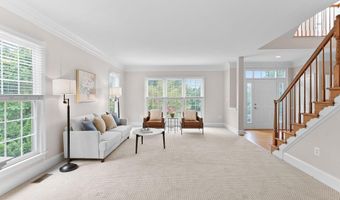 42645 COCHRANS LOCK Dr, Ashburn, VA 20148