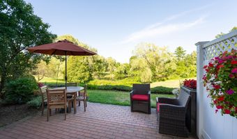 135 Amherst St 28, Amherst, NH 03031