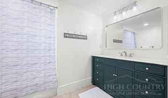160 Bagpipe Way, Banner Elk, NC 28604