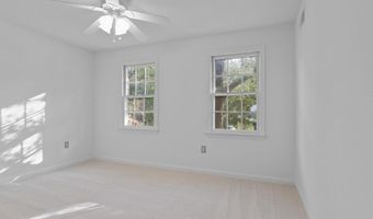 8223 TREEBROOKE Ln, Alexandria, VA 22308