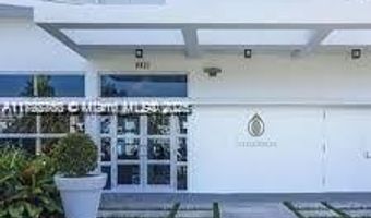 9821 E Bay Harbor Dr 503, Bay Harbor Islands, FL 33154
