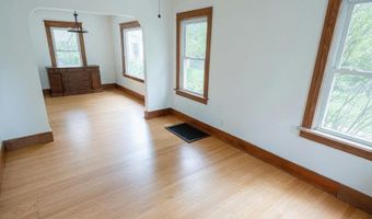 490 E Oakland Ave, Columbus, OH 43202