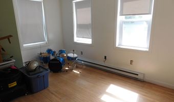 17 19 Boynton St, Bangor, ME 04401