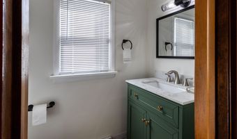 1222 Grant Ave, Altoona, PA 16602