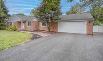 123 CANDLEWICKE Dr, Dover, DE 19901
