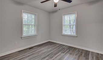 1037 Robbins St, Asheboro, NC 27203