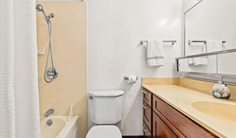 98-1032 Moanalua Rd 3-305, Aiea, HI 96701