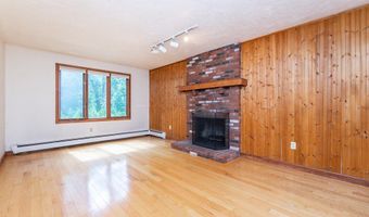 57 Milk St, Blackstone, MA 01504