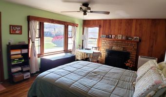 163 N Washington St, Alderson, WV 24910