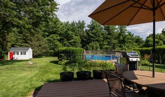 622 Wiese Rd, Cheshire, CT 06410