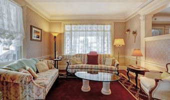 211 Cedar Ave, Allenhurst, NJ 07711