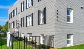 324 61ST St NE 7, Washington, DC 20019