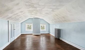 306 Broadway Ave 306-310, Newport, RI 02840