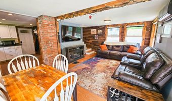 14 Helen St, Auburn, ME 04210