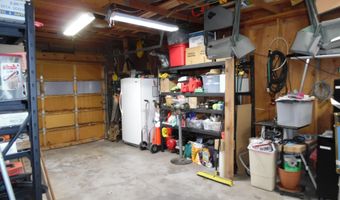 2866 Carroll Ave, Bonanza, OR 97623