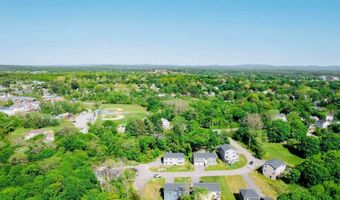 40 Ellis Ct, Bangor, ME 04401