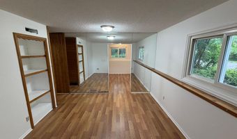 404 Cimarron Rd, Apple Valley, MN 55124