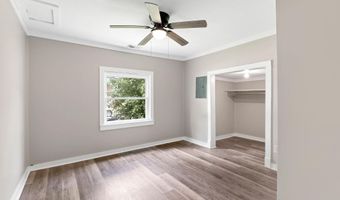 810 Sanders St, Athens, AL 35611
