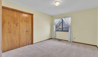 7910 Academy Trl NE, Albuquerque, NM 87109