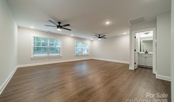 2400 Commonwealth Ave, Charlotte, NC 28205