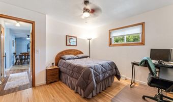 S1576 Lake St, Alma, WI 54610