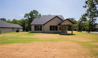 1 Nairn Ln, Bella Vista, AR 72715