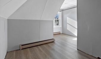 38 Sheffield Rd 3, Boston, MA 02131
