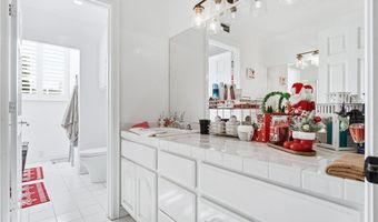 381 S Henning Way, Anaheim, CA 92807