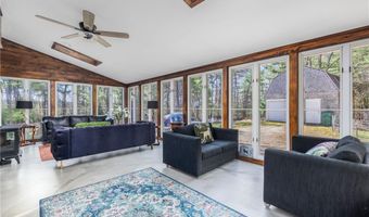35 Hallville Rd, Exeter, RI 02822