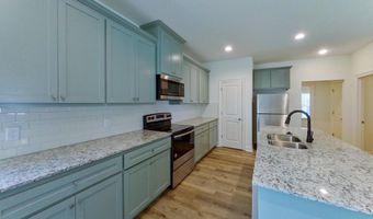 7936 Hendrick Dr, Baton Rouge, LA 70817