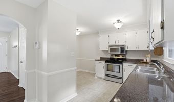 1045 Knollwood Acres Rd, Boiling Springs, SC 29316